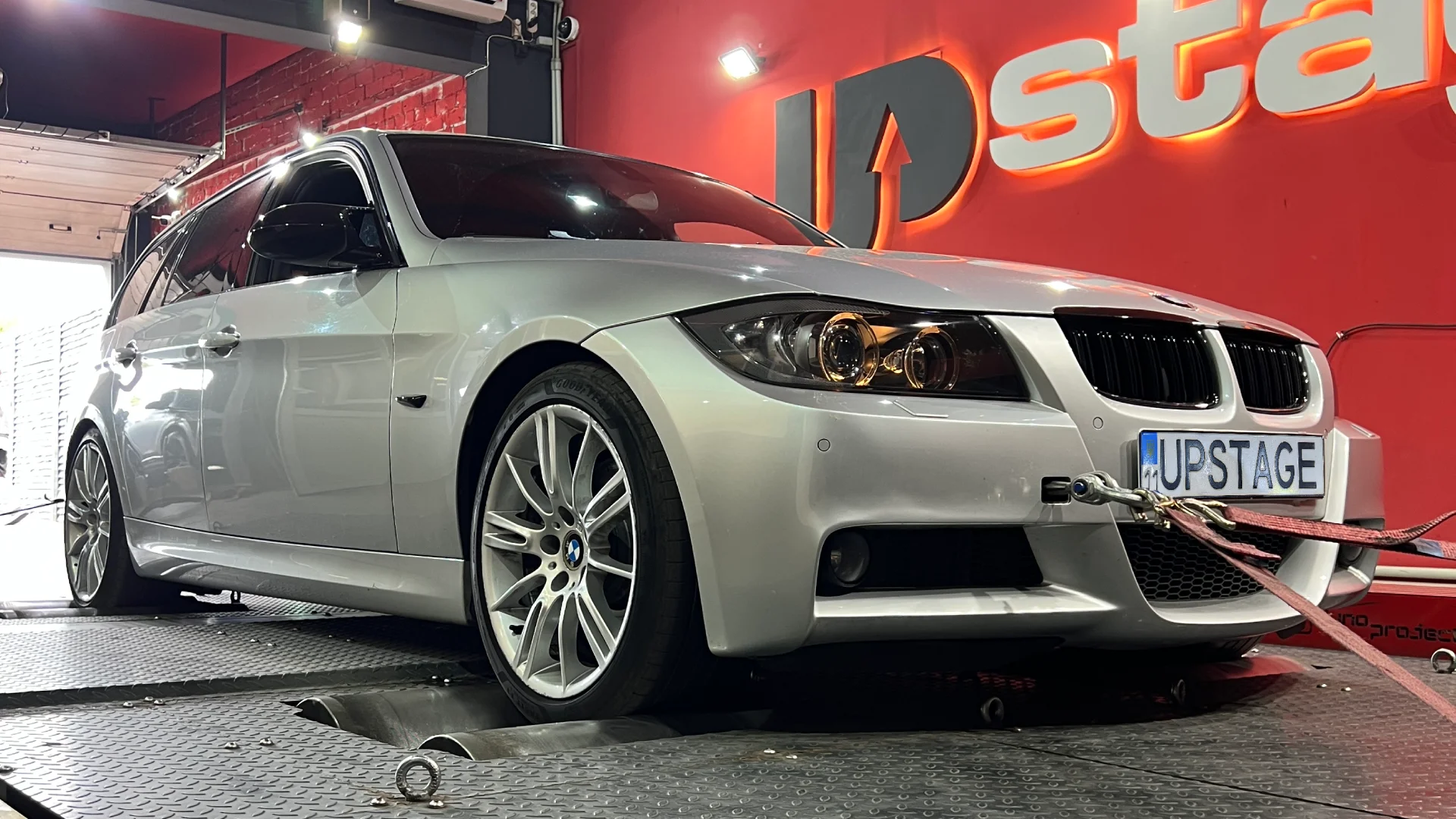 bmw 3 series e91 lci