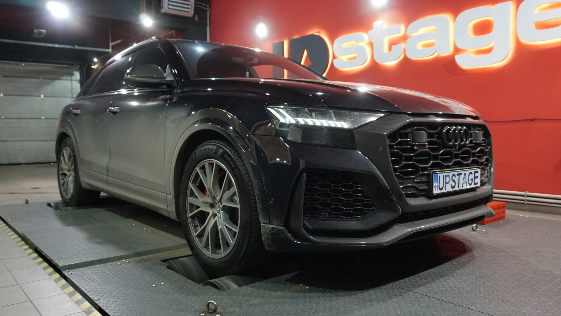 chiptuning_audi rsq8 4m front