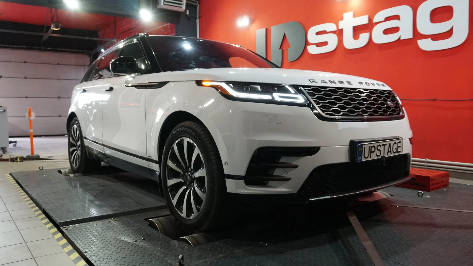land rover range rover velar l560 front