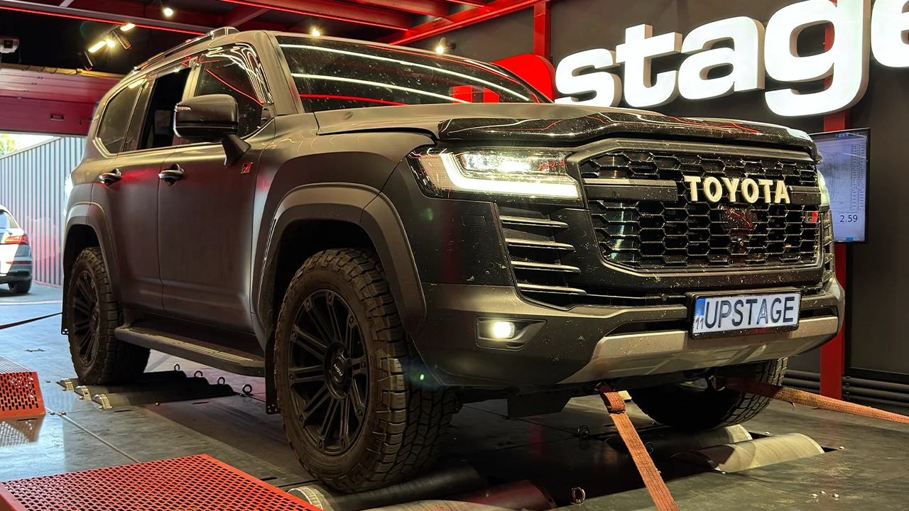 chiptuning_Toyota Land Cruiser 300 3.3D Twin-Turbo_site-front