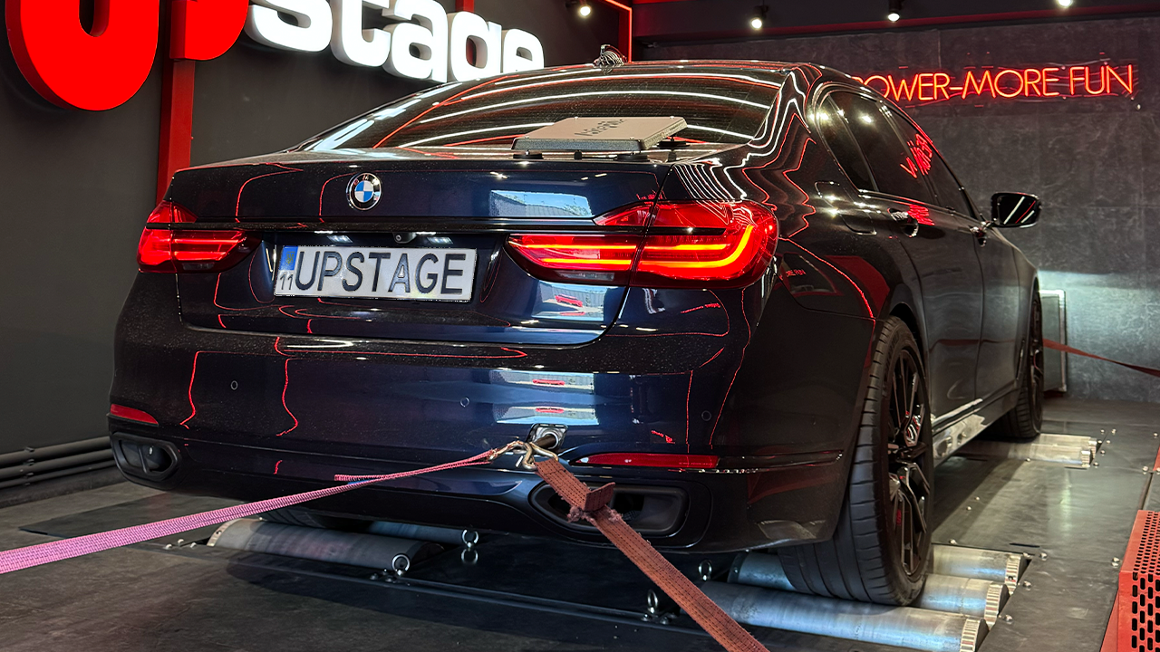 chiptuning_BMW 740i 3.0T_site-rear